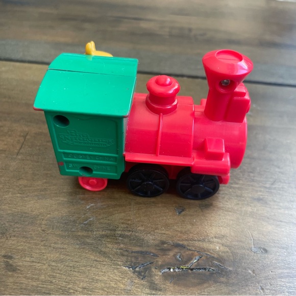 1995 Winnie the Pooh 40th anniversary car toy - Picture 3 of 8